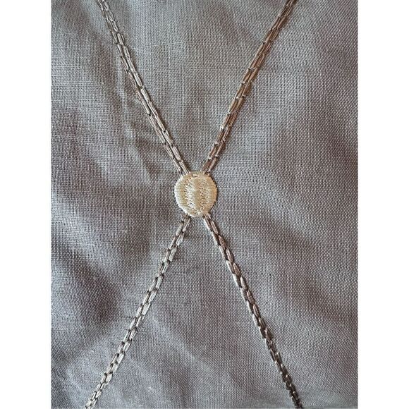 Fabric  - Picture 3 of 4